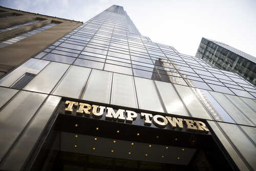 New,York,-,Mar,27,2016:,Low,Angle,Of,The