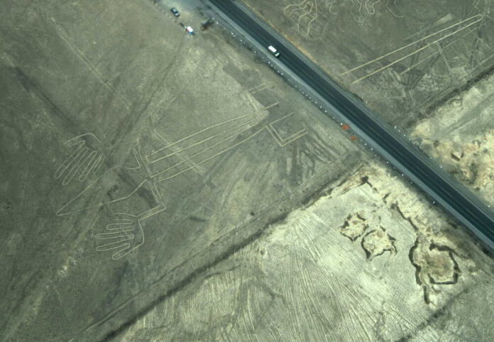 The,Nazca,Lines,In,Peru,,Here,You,Can,See,The