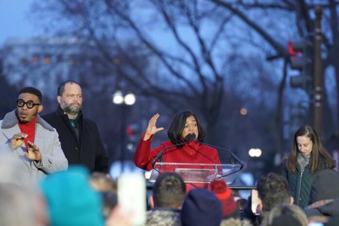 Washington,,Dc,Â,January,6,,2022:,Rep.,Pramila,Jayapal,(d-wa)