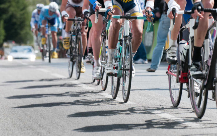 Group,Of,Cyclist,At,Professional,Race