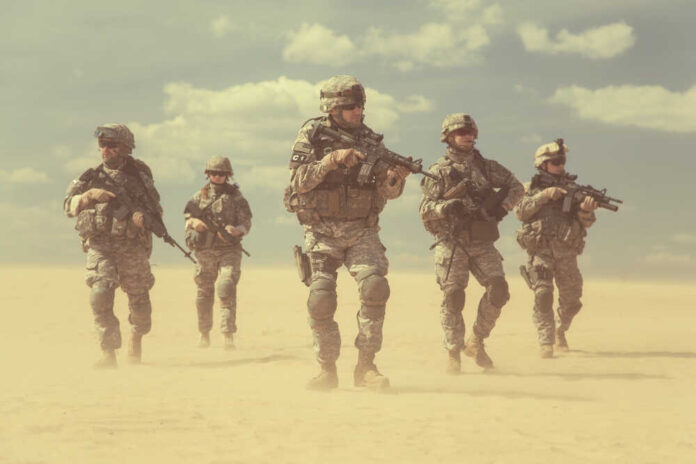 Team,Of,United,States,Airborne,Infantry,Men,With,Weapons,Moving