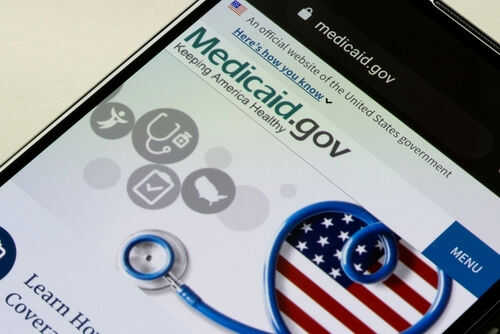 medicaid2082926293jpg Medicaid website displayed on a smartphone screen